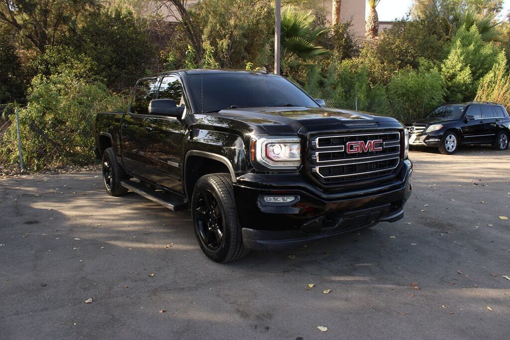 2017 GMC Sierra
