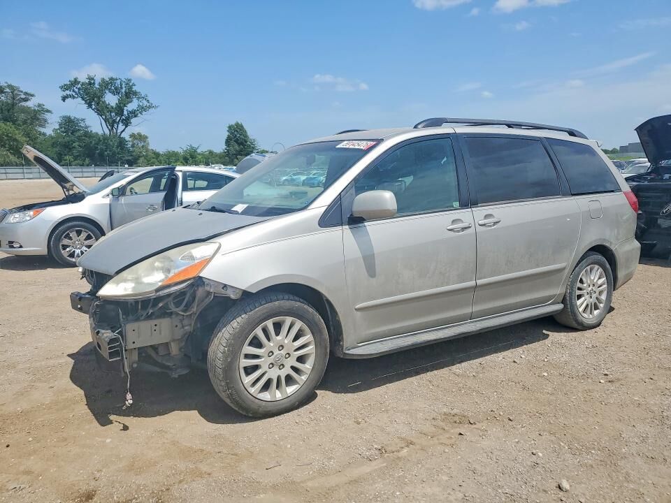 2009 TOYOTA Sienna