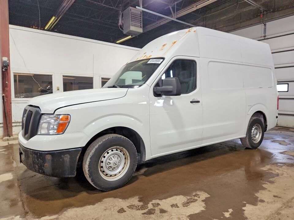 2014 NISSAN NV