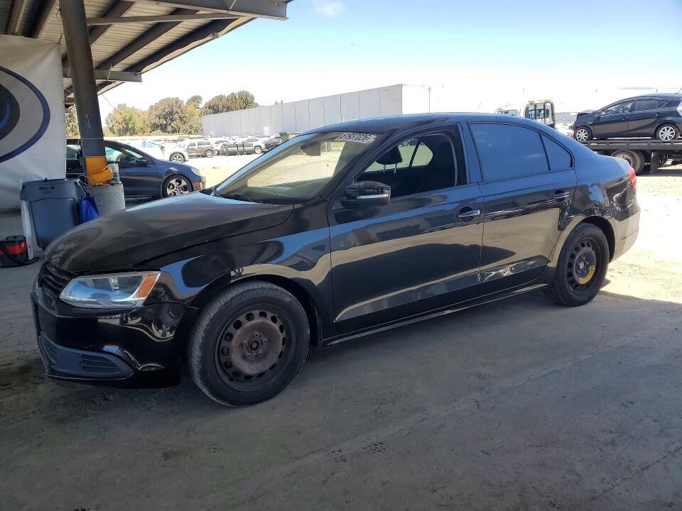 2011 VOLKSWAGEN Jetta