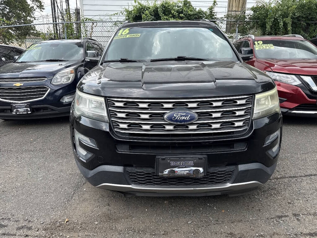 2016 FORD Explorer