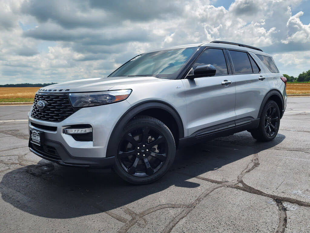 2023 FORD Explorer