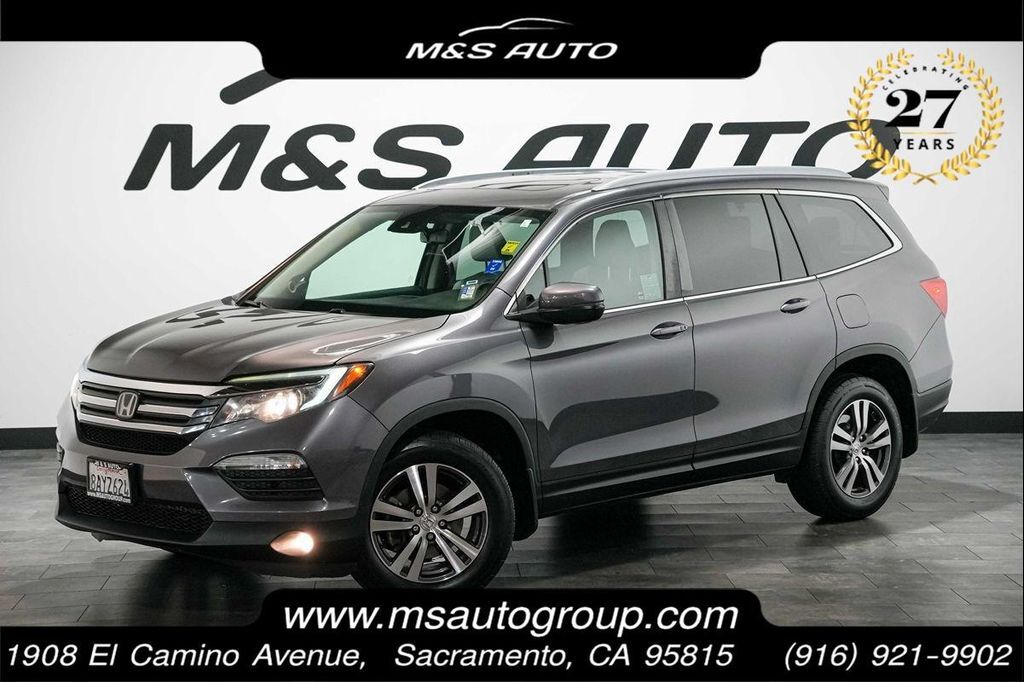 2017 HONDA Pilot