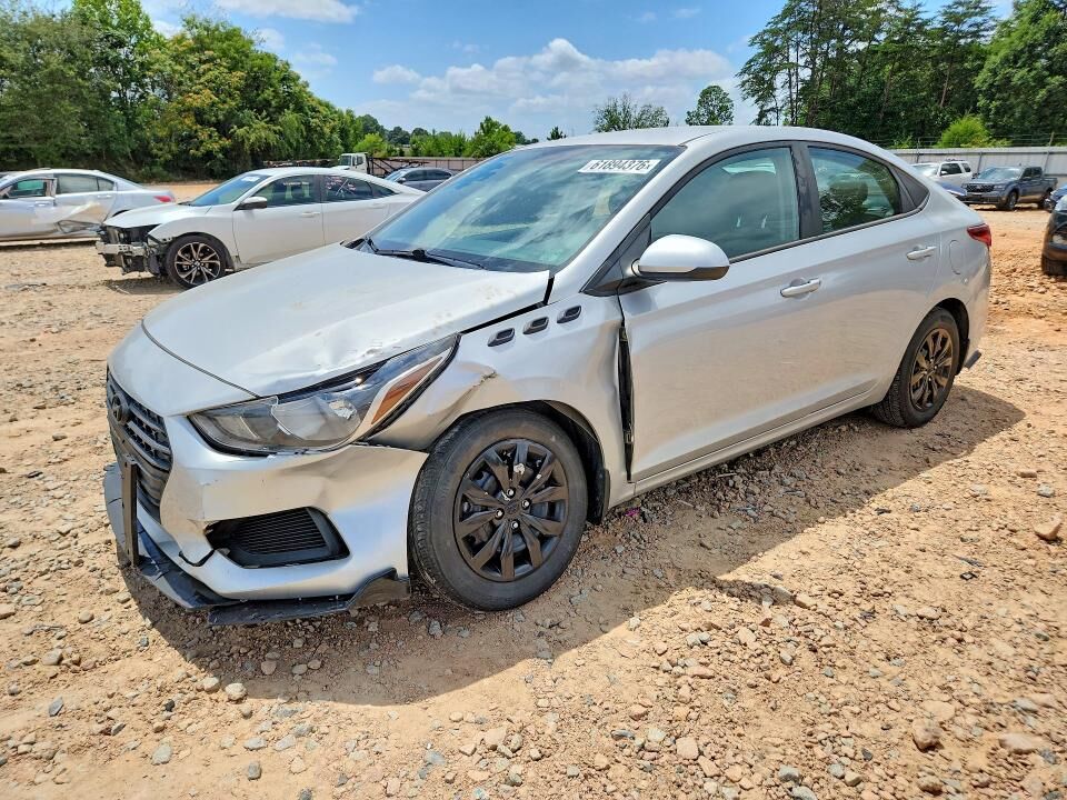 2022 HYUNDAI Accent