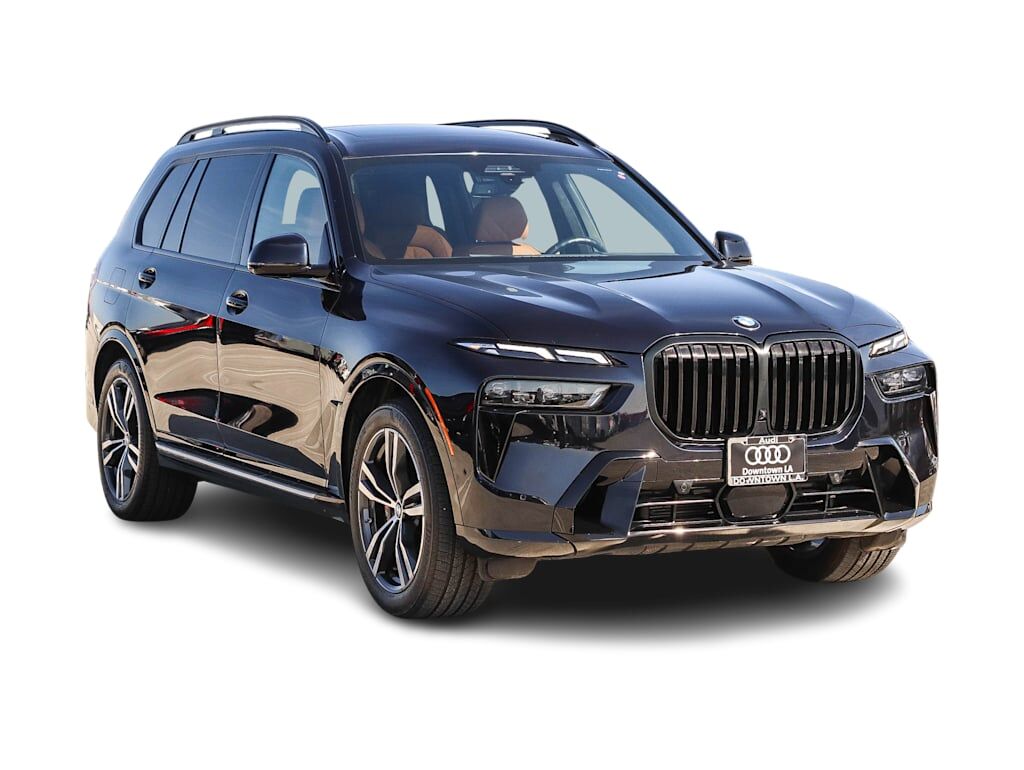 2023 BMW X7