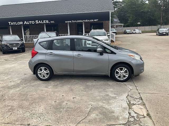 2015 NISSAN Versa