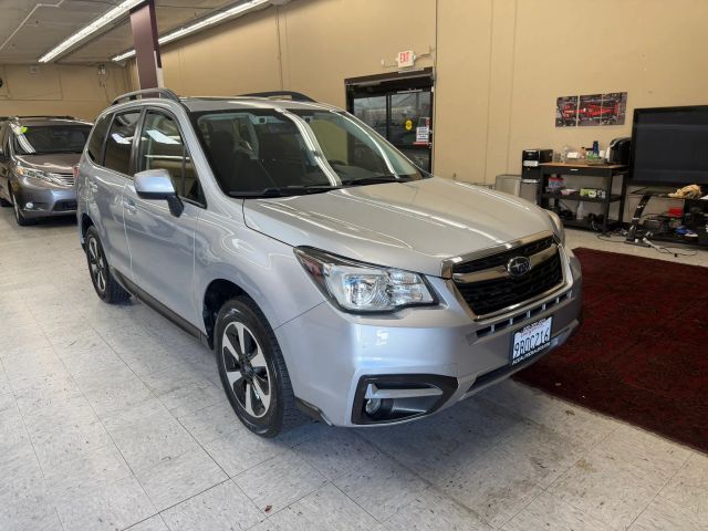2017 SUBARU Forester