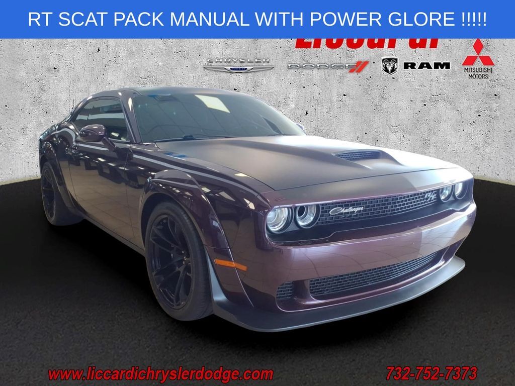 2021 DODGE Challenger