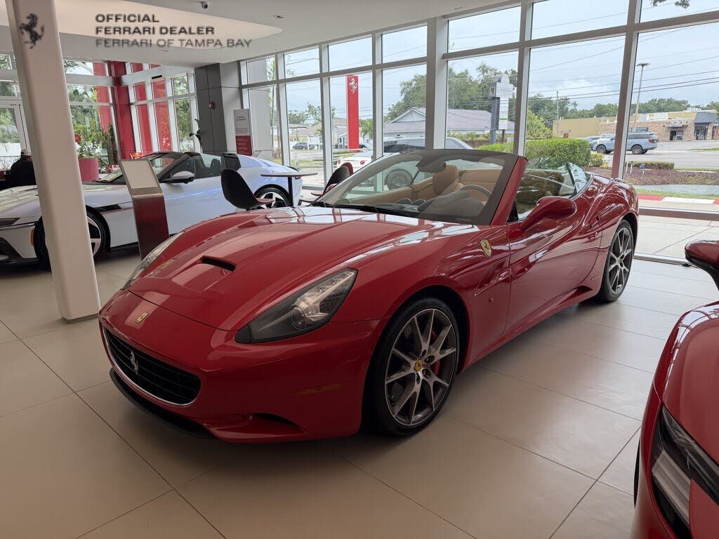 2011 FERRARI California