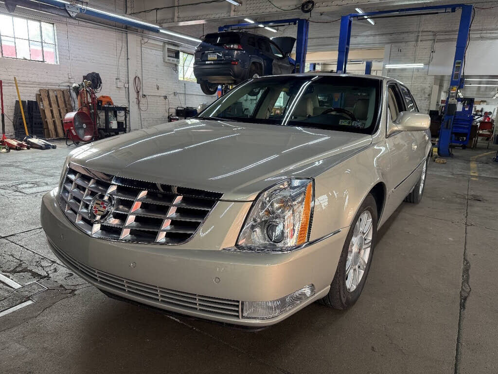 2008 CADILLAC DTS