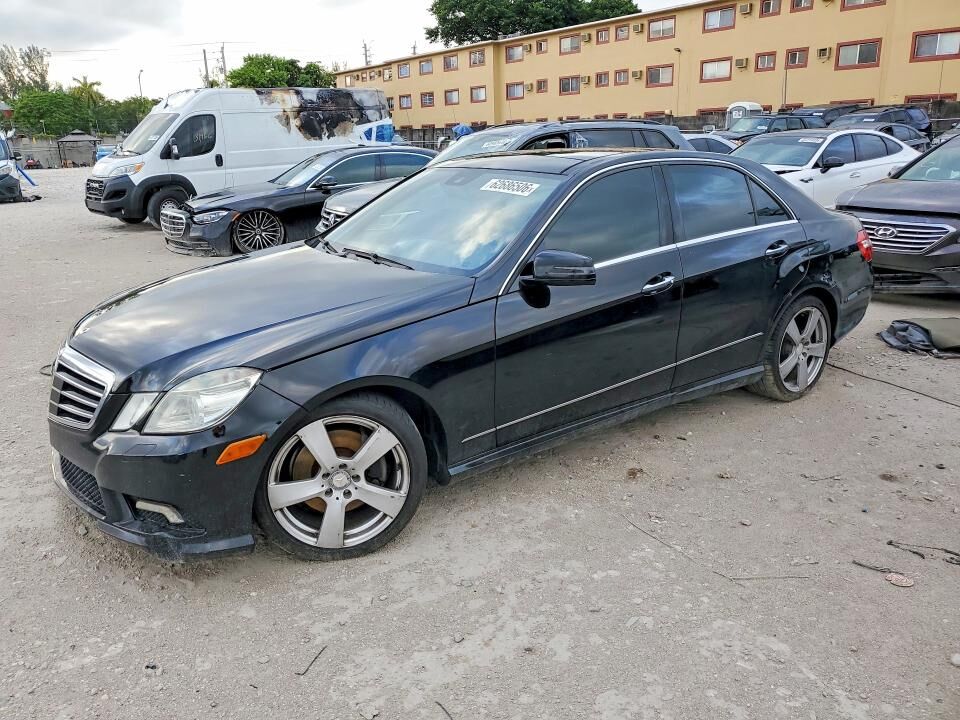 2011 MERCEDES-BENZ E-Class