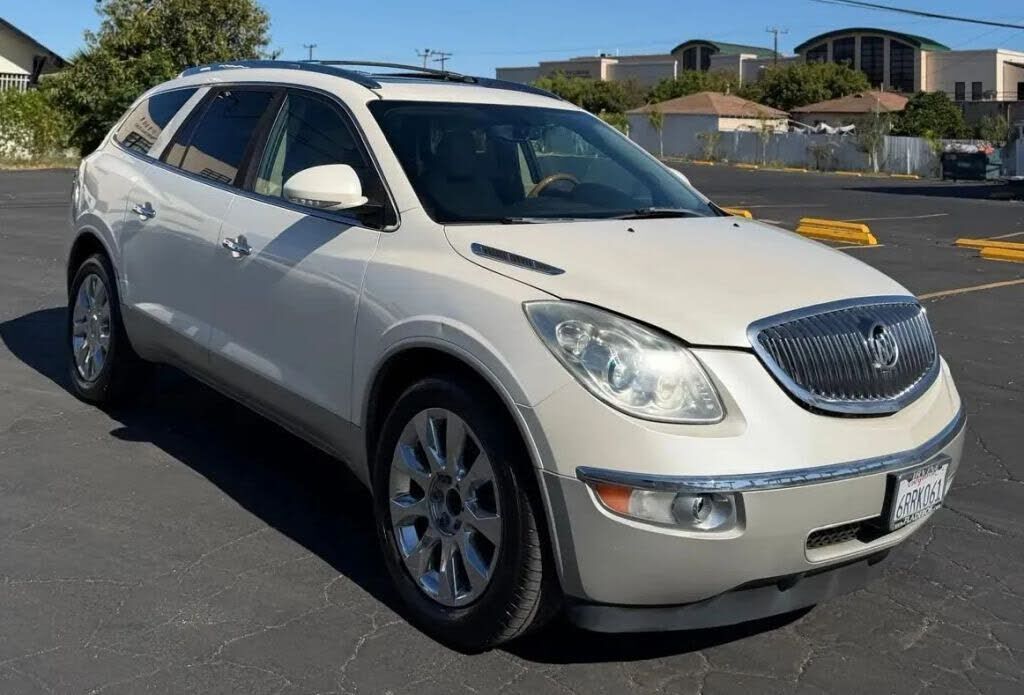 2011 BUICK Enclave