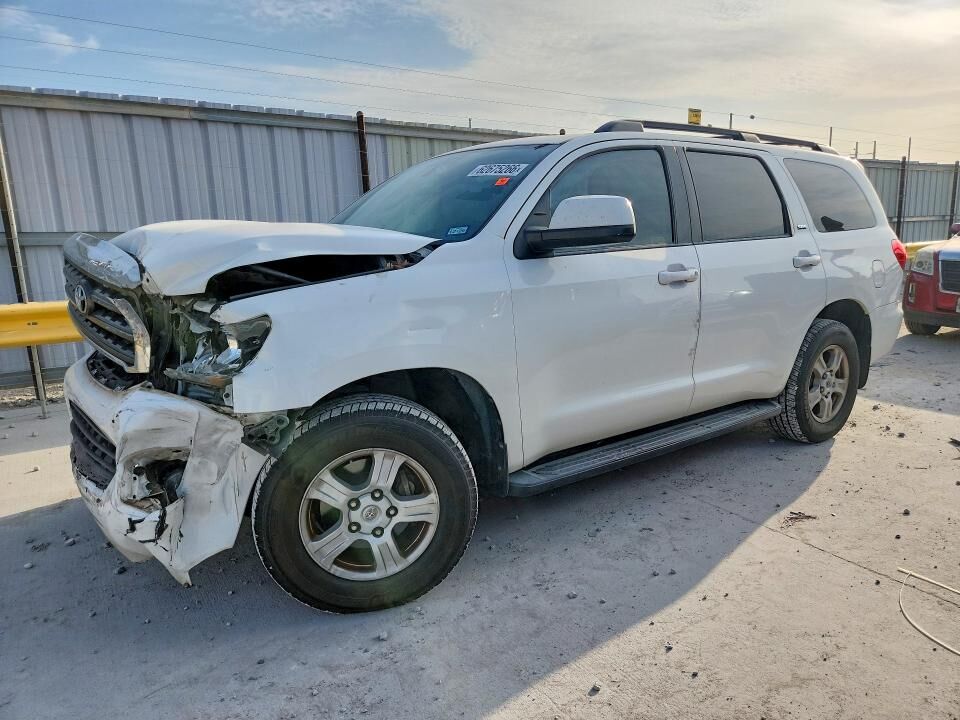 2016 TOYOTA Sequoia