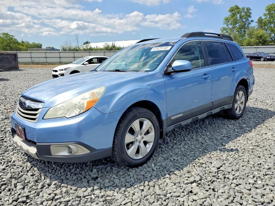 2010 SUBARU Outback