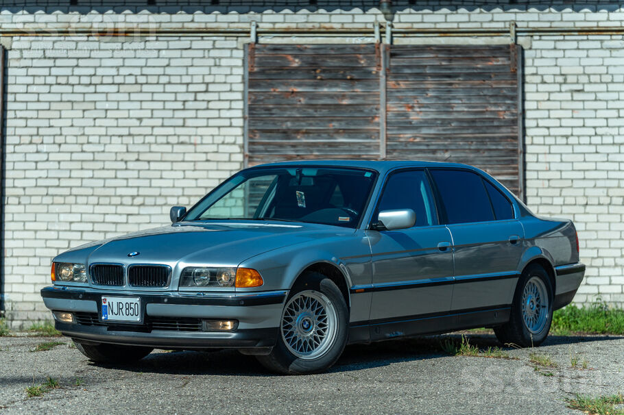 BMW 740iL