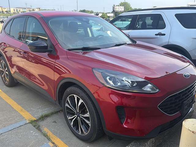 2021 FORD Escape