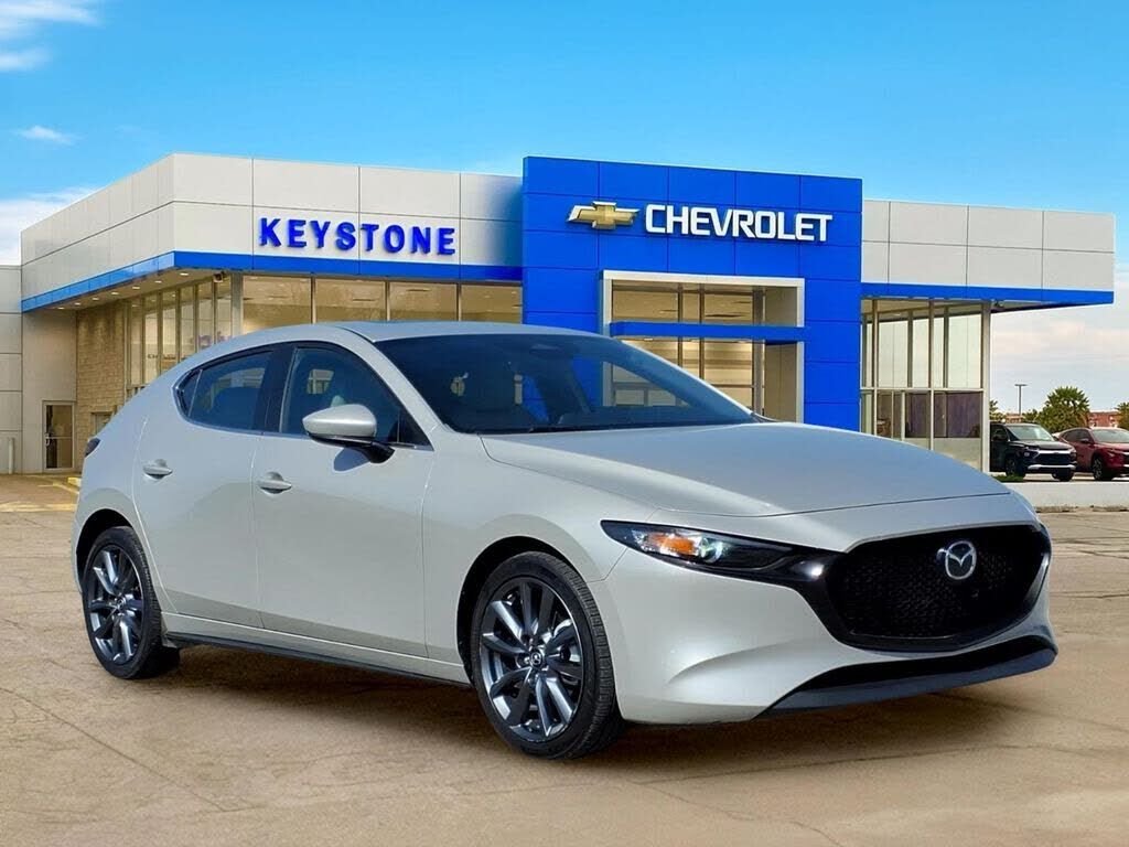 2024 MAZDA Mazda3