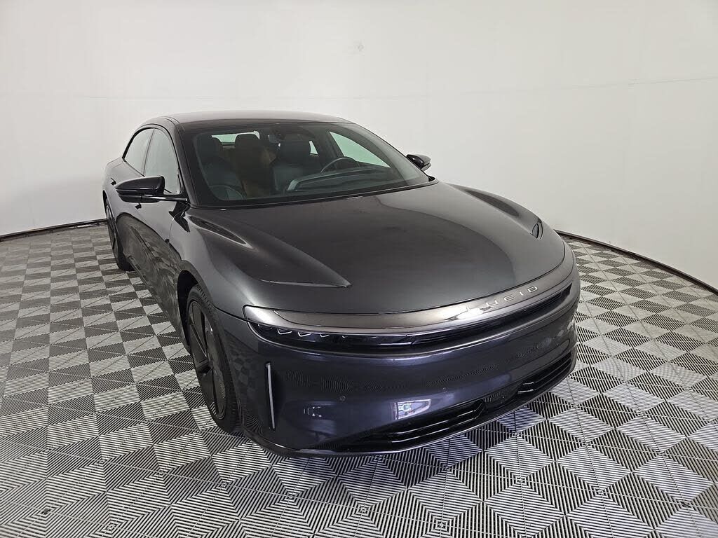 2025 LUCID Air