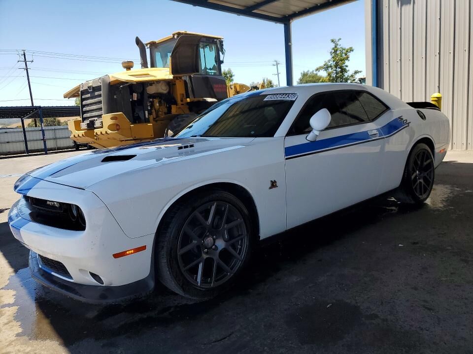 2016 DODGE Challenger