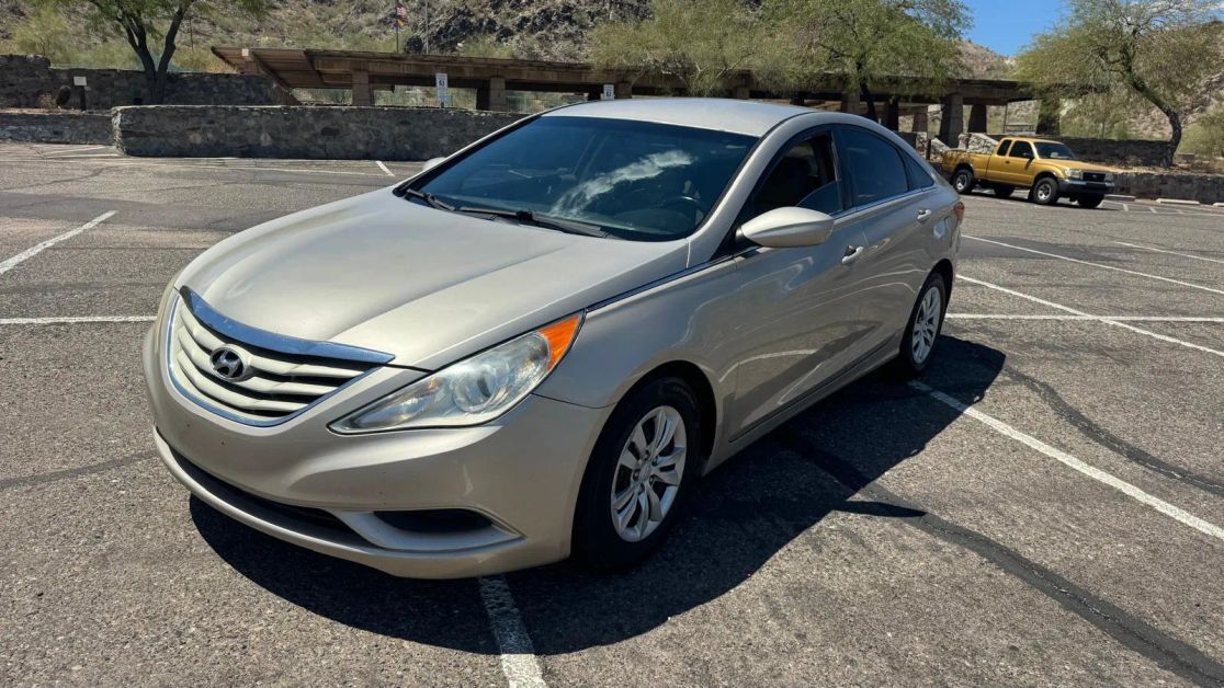 2011 HYUNDAI Sonata