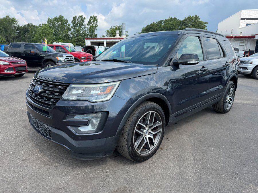 2017 FORD Explorer