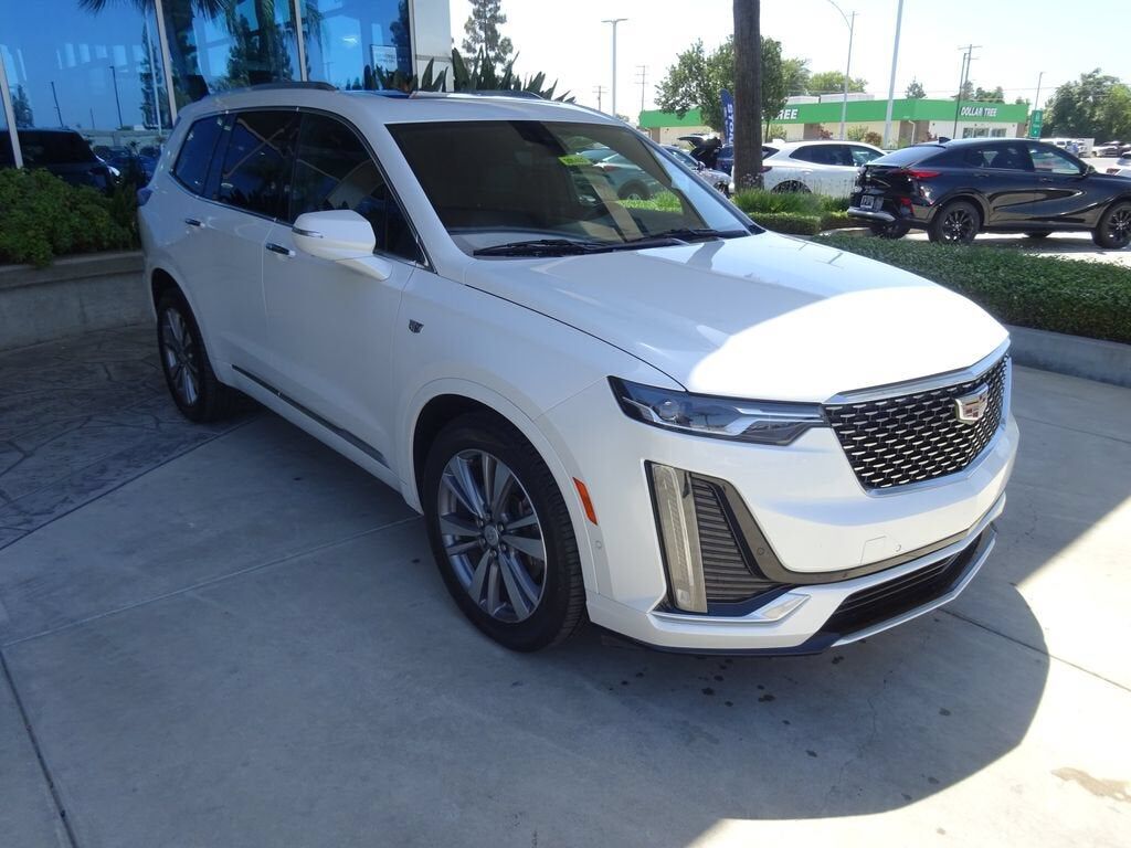 2020 CADILLAC XT6