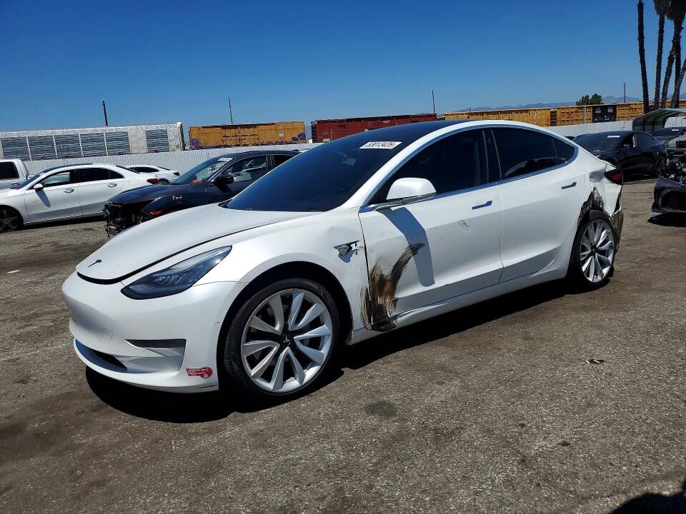 2020 TESLA Model 3