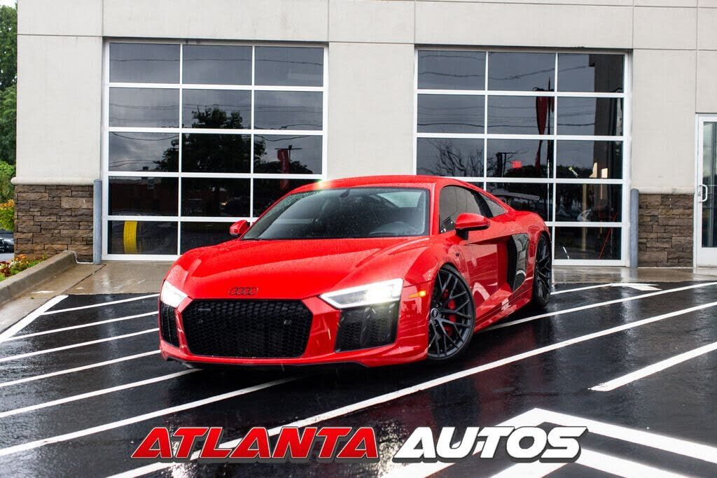 2017 AUDI R8