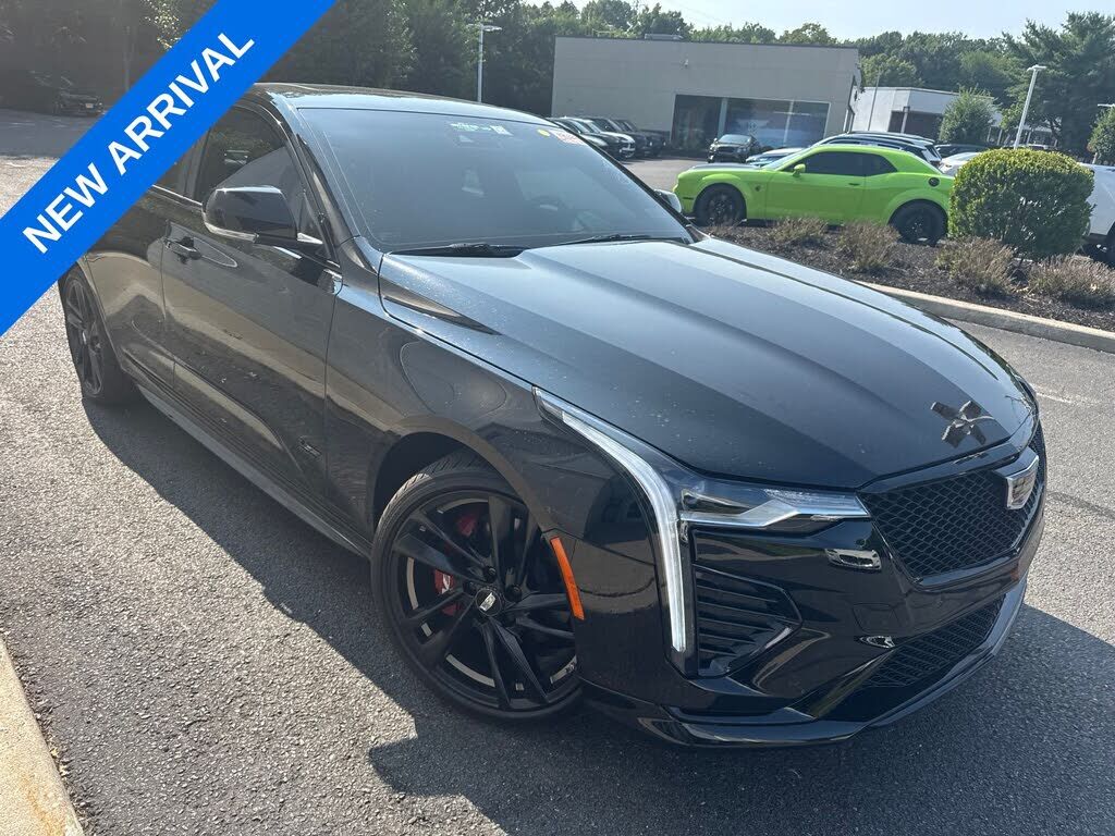2025 CADILLAC CT4