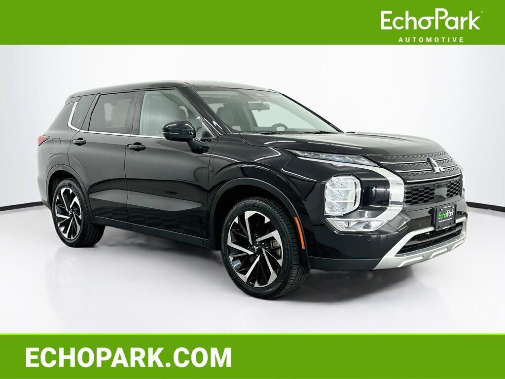 2024 MITSUBISHI Outlander