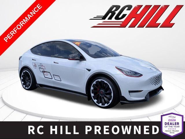 2020 TESLA Model Y