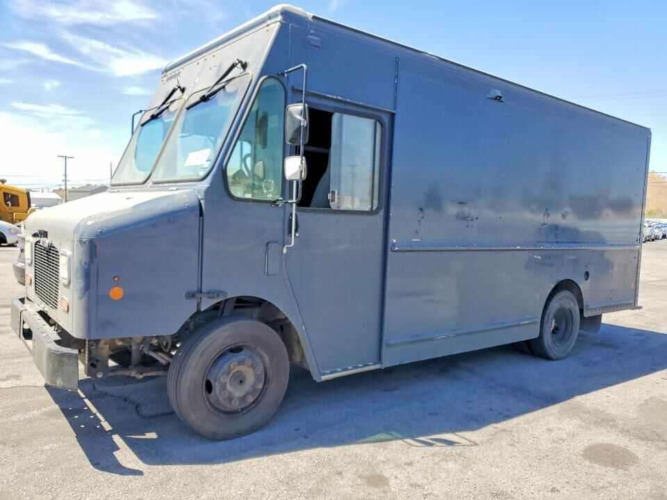 2021 FREIGHTLINER MT 45G Front Gasoline Engine Walk in Van Chassis