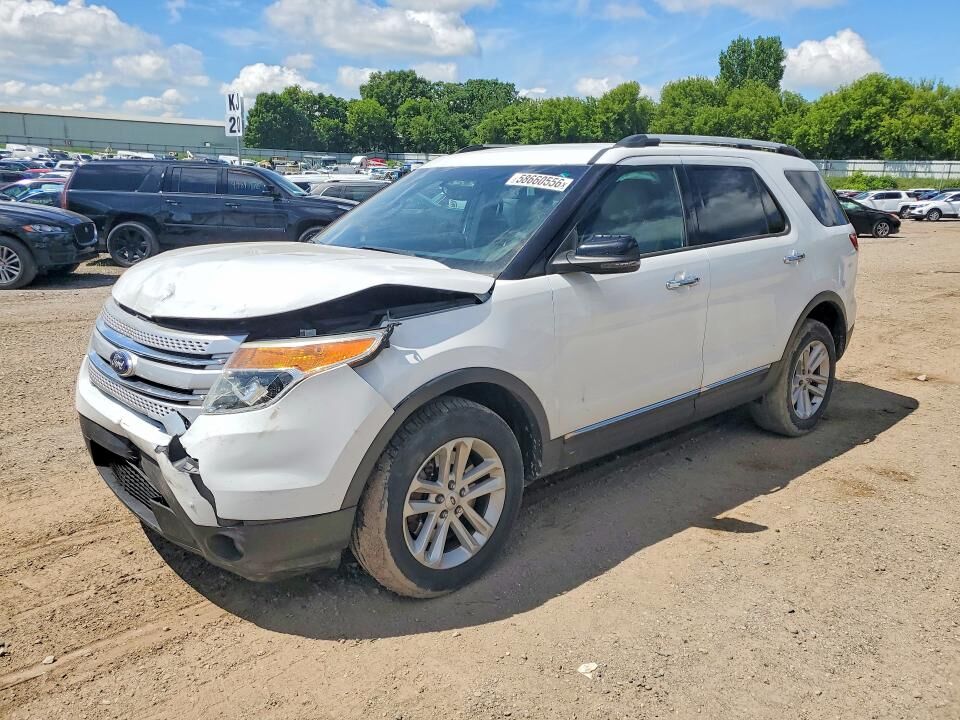 2014 FORD Explorer