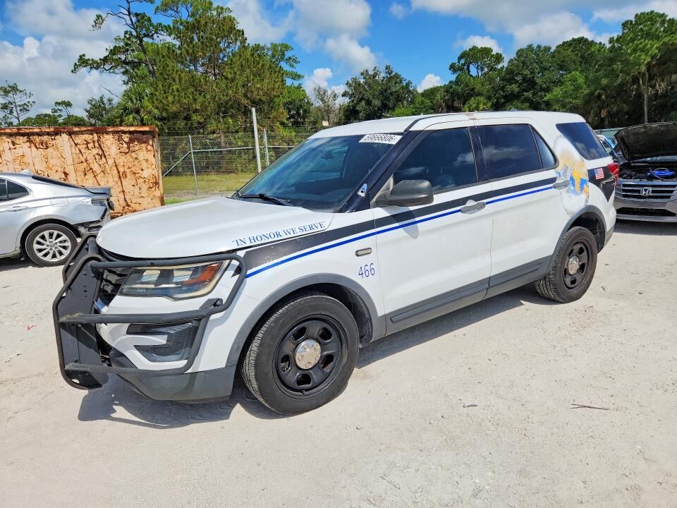 2018 FORD Explorer