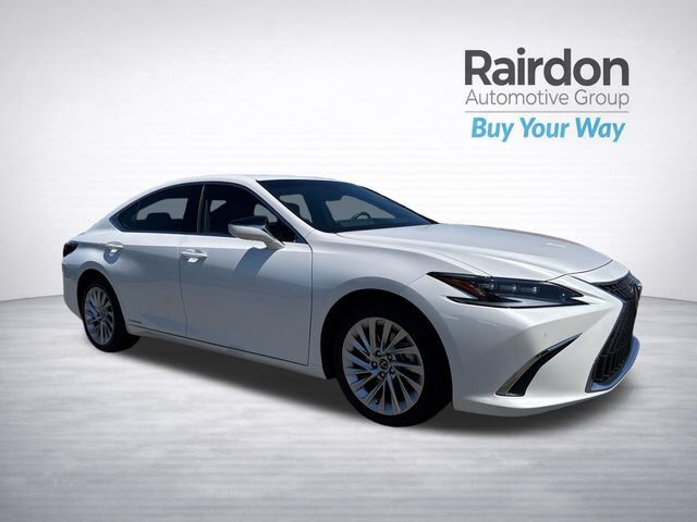 2022 LEXUS ES