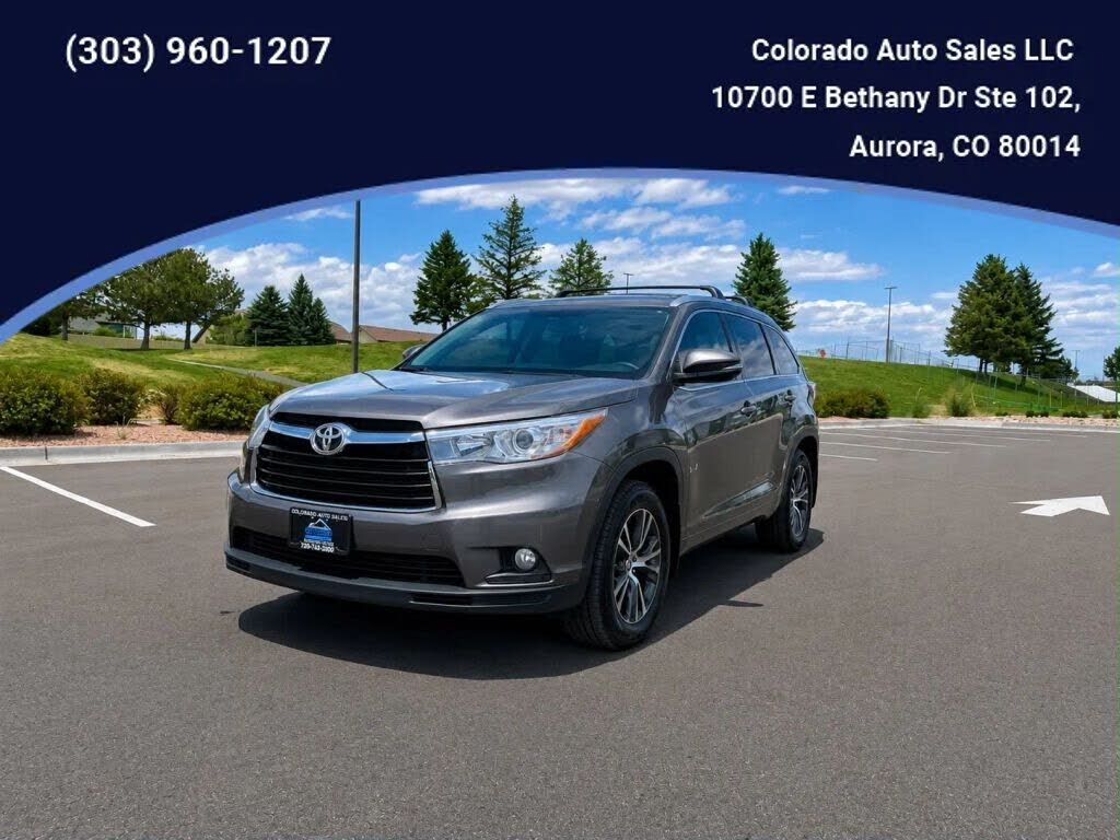 2016 TOYOTA Highlander