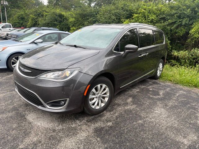 2019 CHRYSLER Pacifica