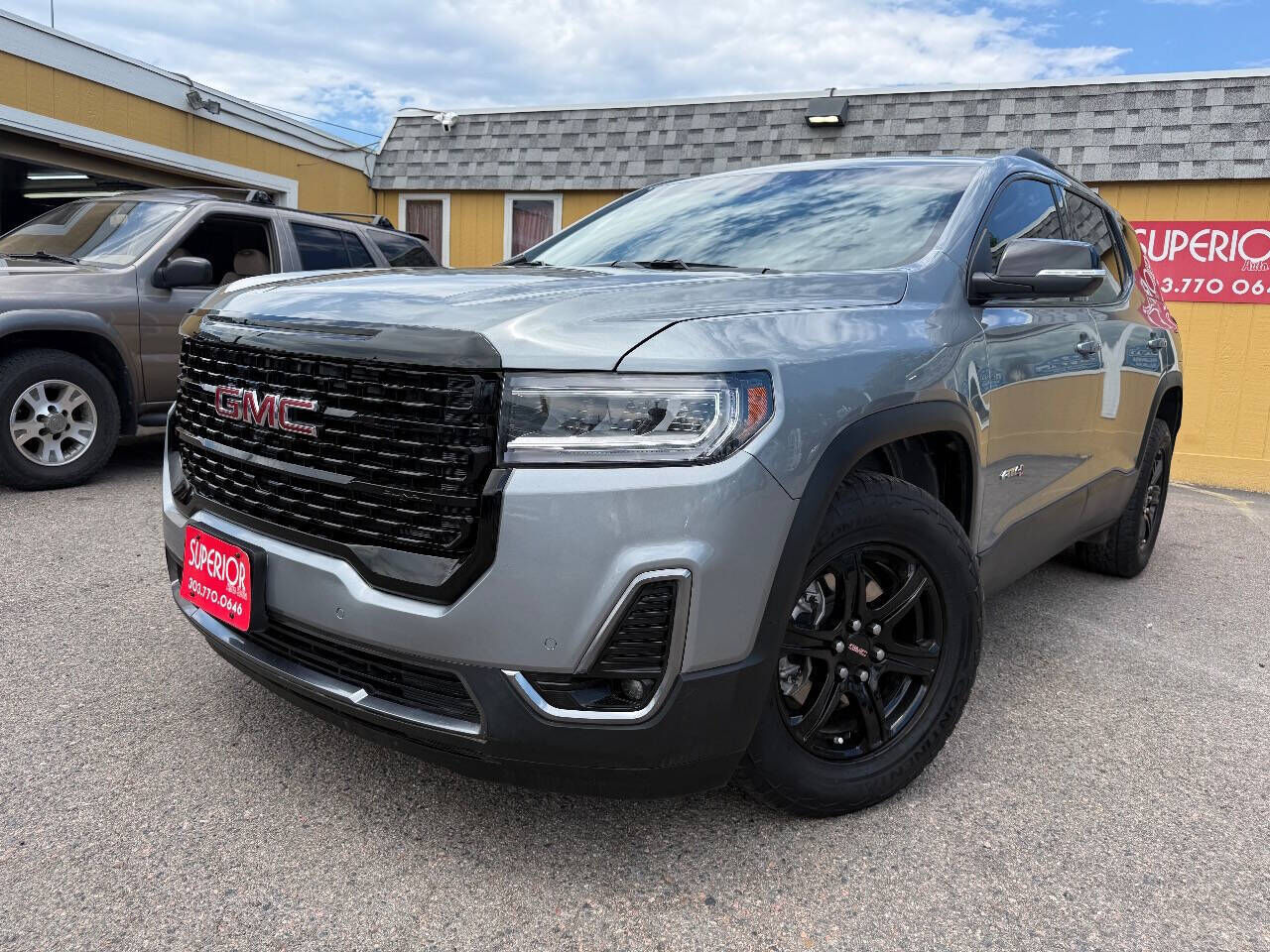 2023 GMC Acadia