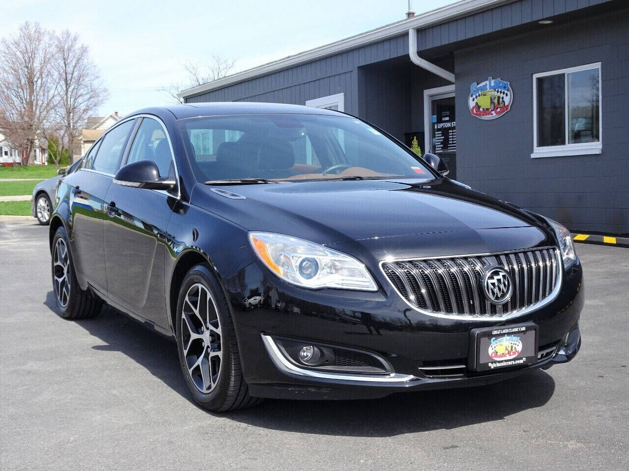 2017 BUICK Regal