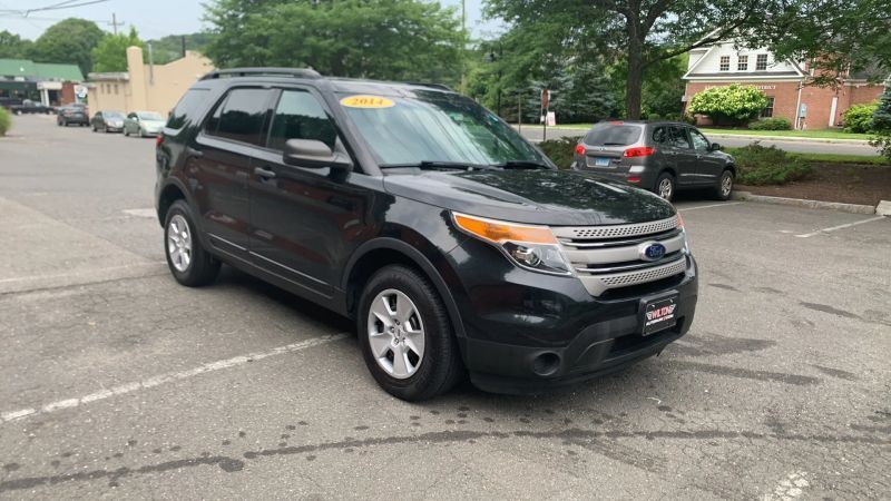 2014 FORD Explorer