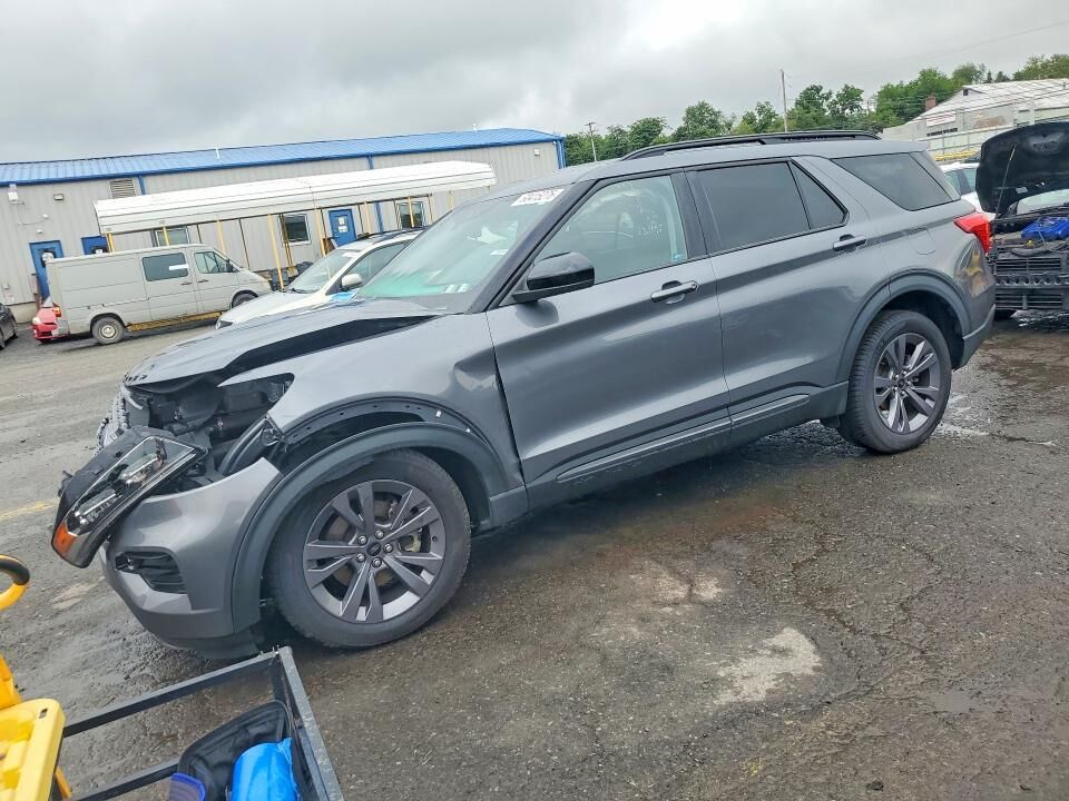 2022 FORD Explorer
