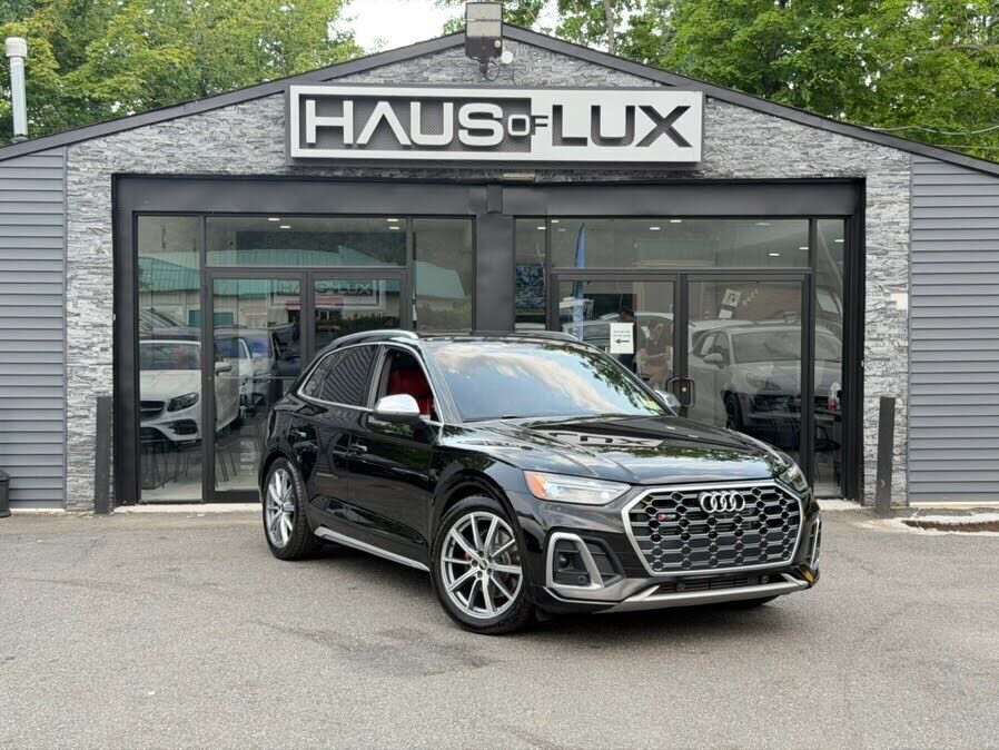2021 AUDI SQ5