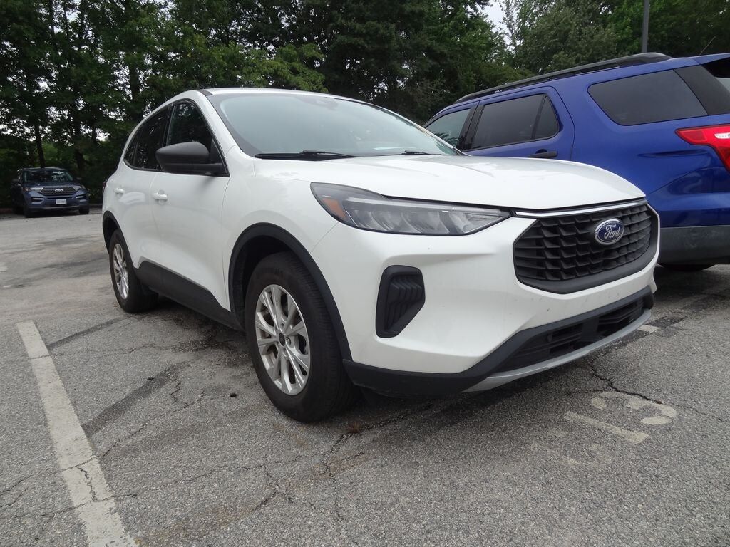 2023 FORD Escape