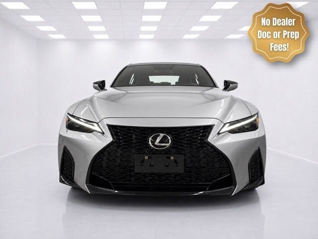2023 LEXUS IS