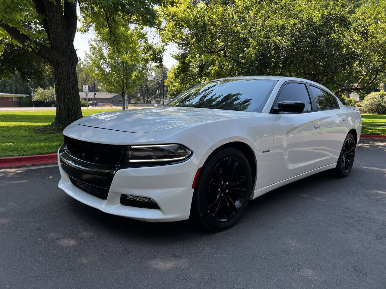 2016 DODGE Charger