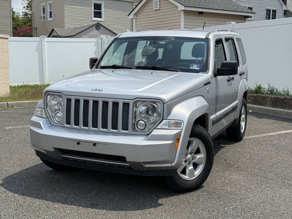 2011 JEEP Liberty