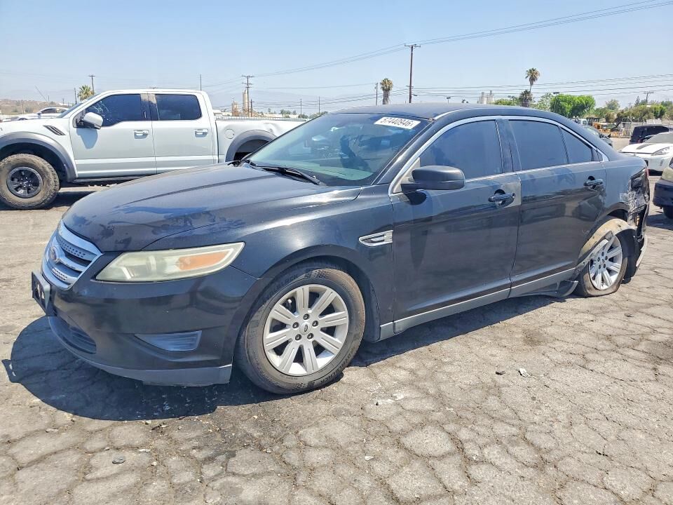 2012 FORD Taurus