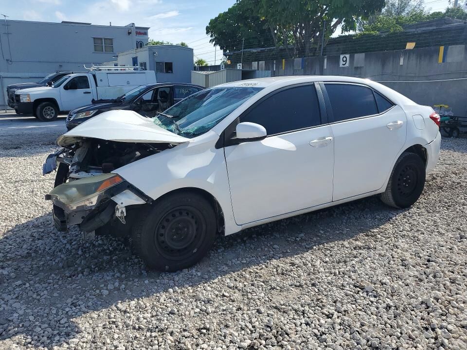 2016 TOYOTA Corolla