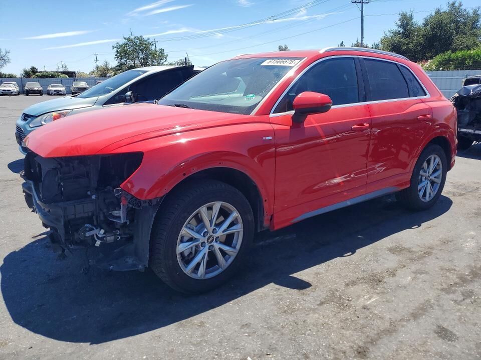 2024 AUDI Q3