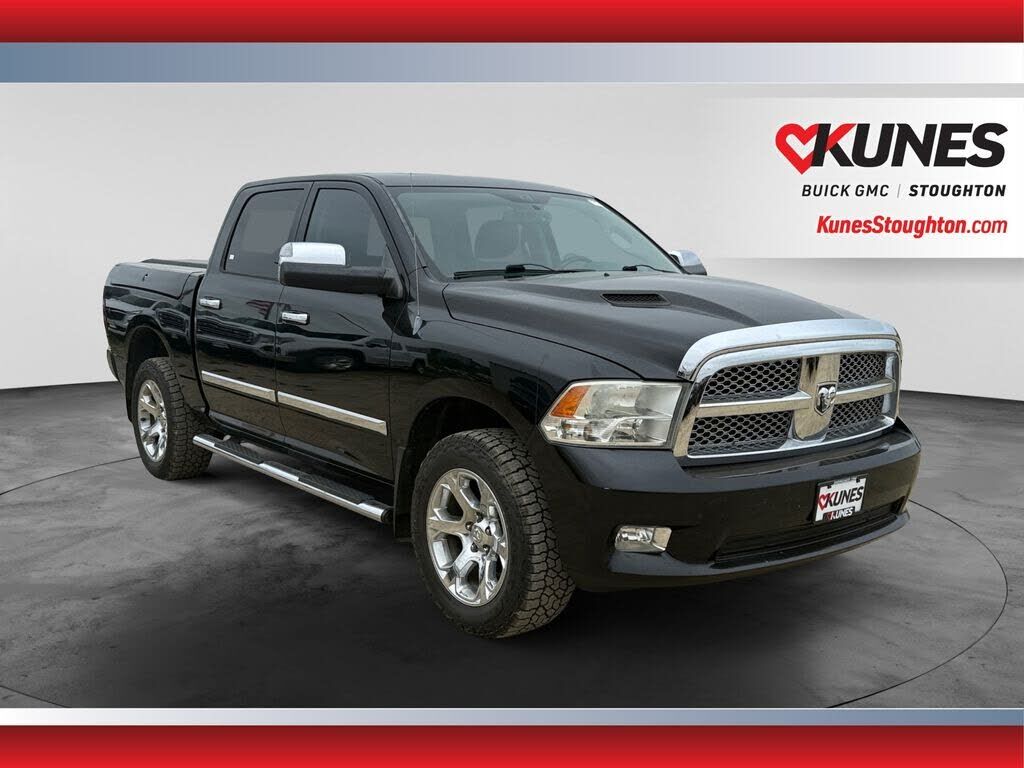 2012 DODGE Ram
